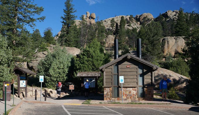 RM-Lumpy-Ridge-Trailhead_Gloria_680 Lumpy Ridge Trailhead in Rocky Mountain National Park