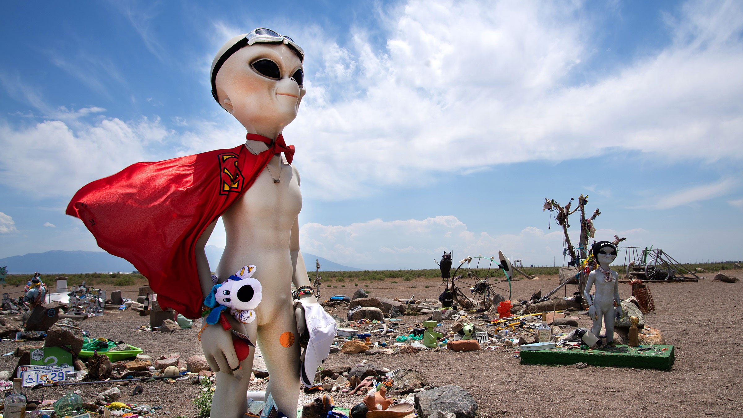 Colorados UFO Watchtower Attracts Just as Many ‘Visitors’ as Tourists