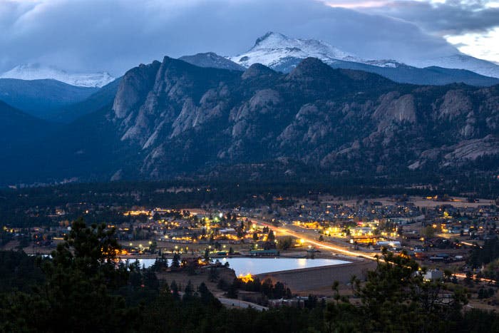 CO-Estes-Park-night_Ordelheide_700 Estes Park at night