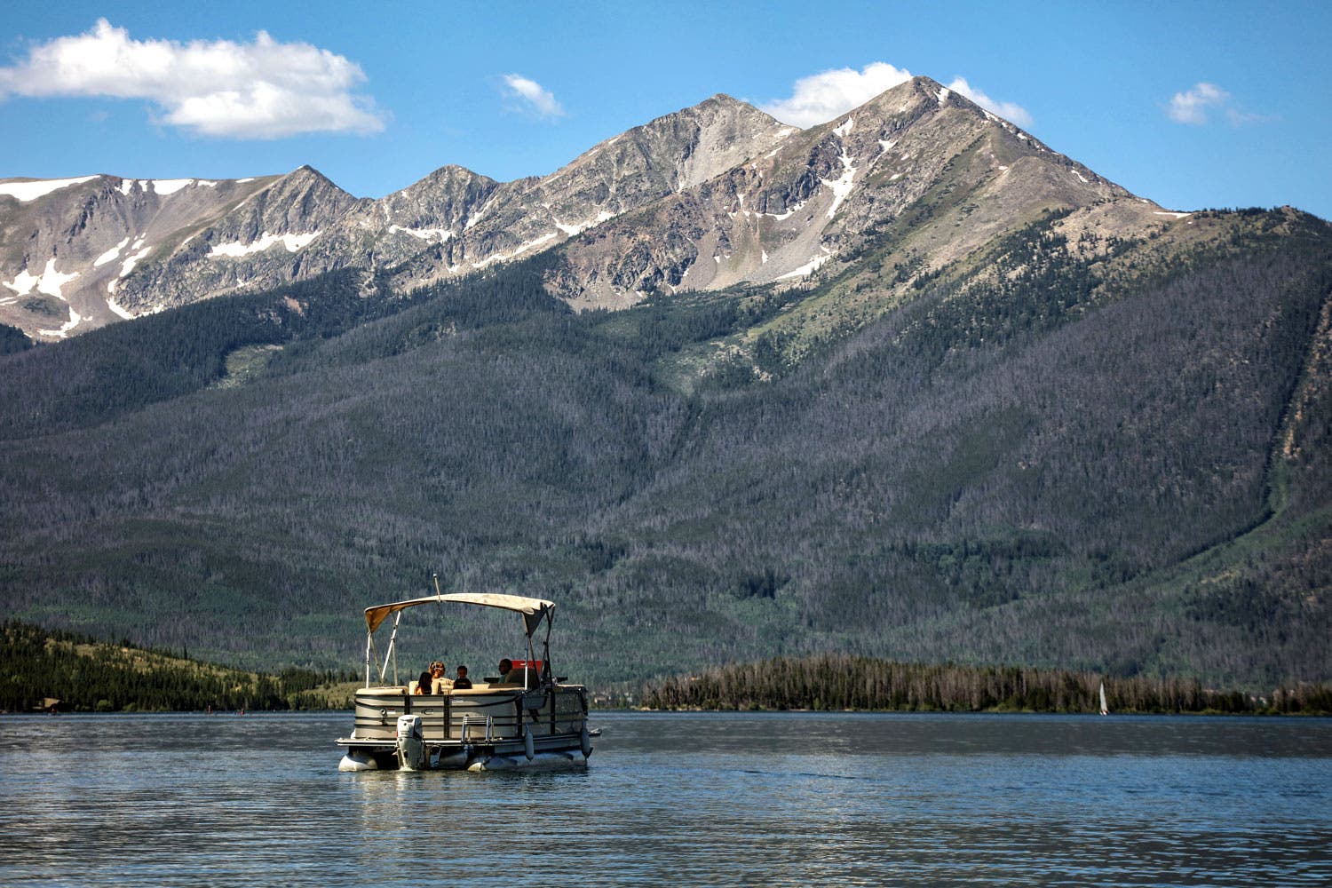 Rent a boat at the Dillon Marina