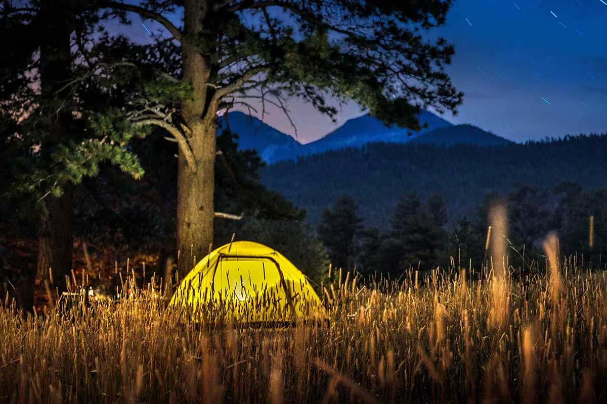 Tent camping at Moraine Park Campground